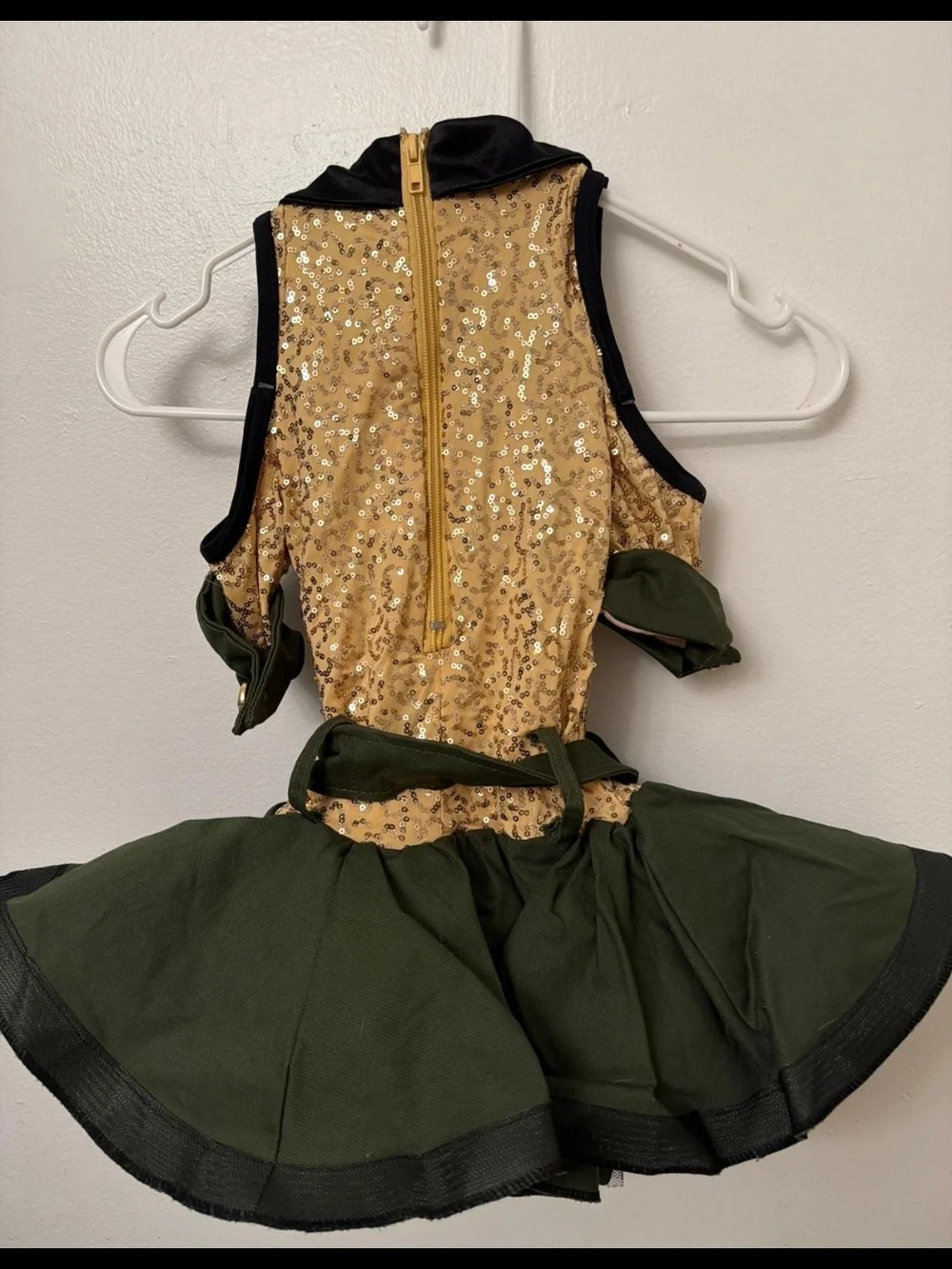 Kids Gold Sequin and Olive Green Military-Inspired Costume 3T Like New No Cap